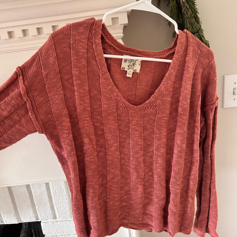 Burnt orange sweater🧡